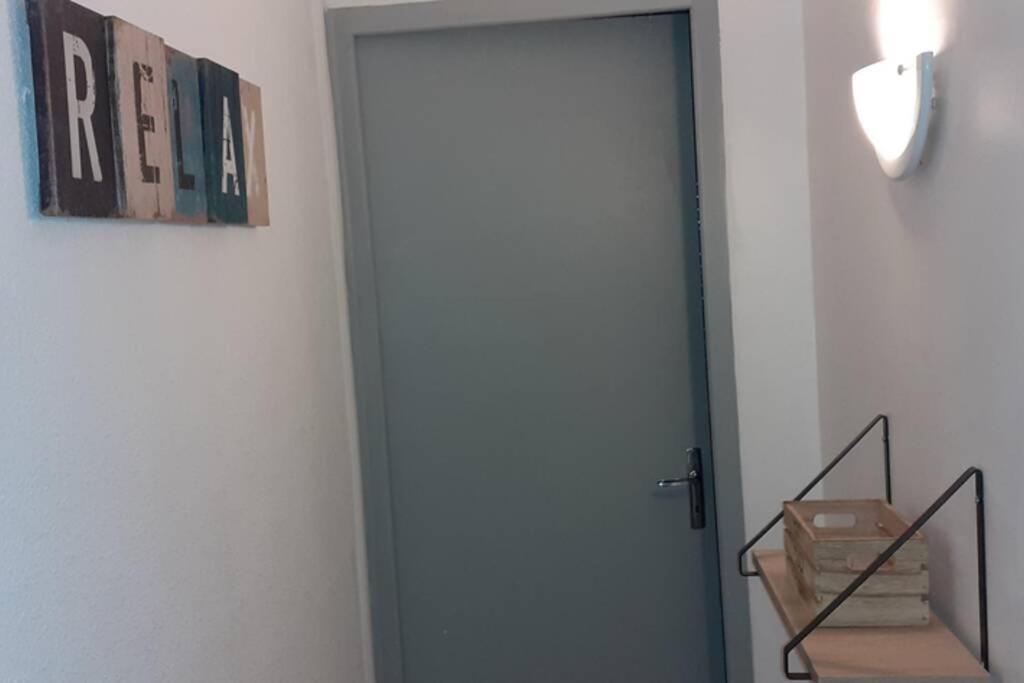 Agreable Logement Proche De La Gare Et Du Polygone Διαμέρισμα Μπεζιέ Εξωτερικό φωτογραφία